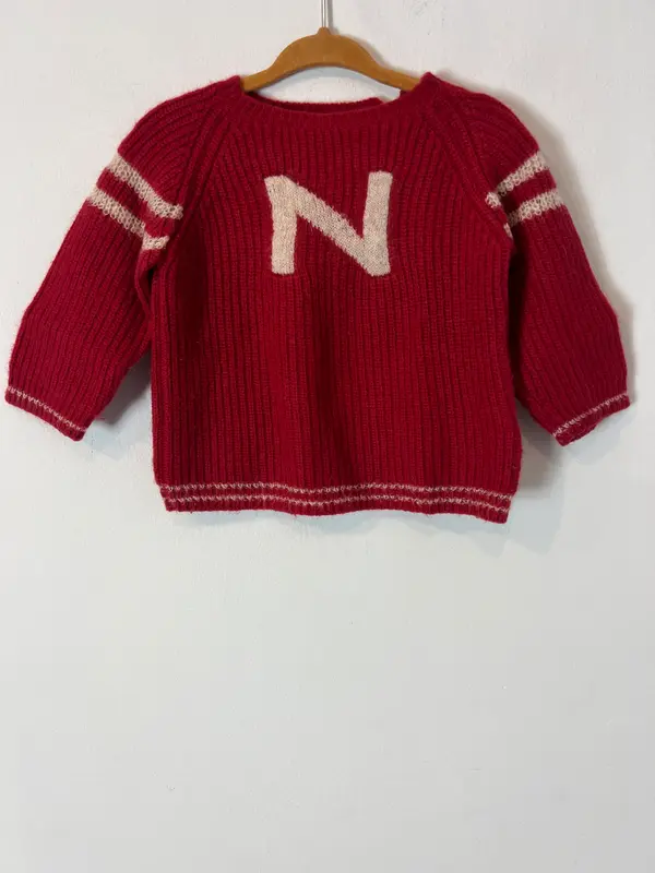NANOS. Jersey rojo con lana letra. T 24 meses