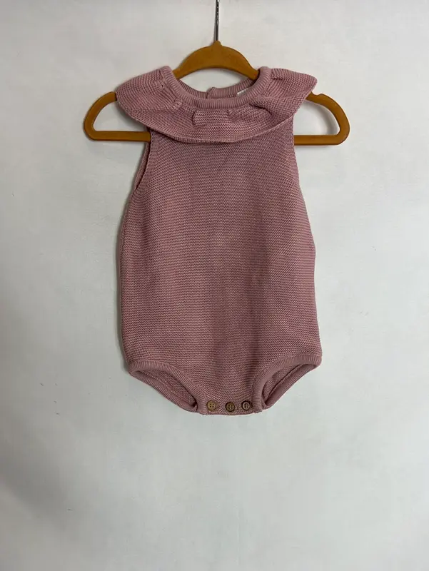 NECK&NECK.Ranita rosa punto. T 0-3 meses