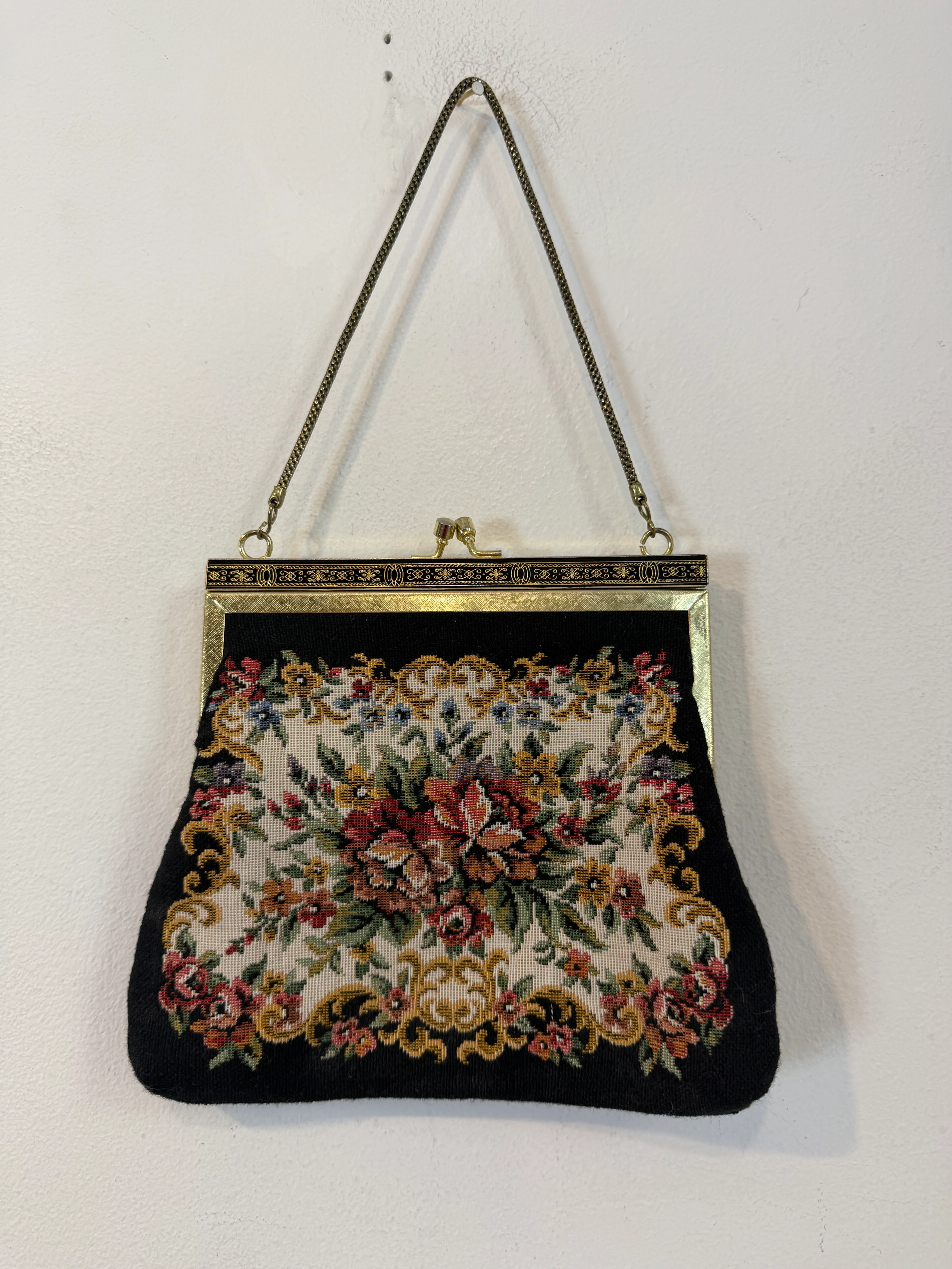 OTRAS. Bolso vintage floral