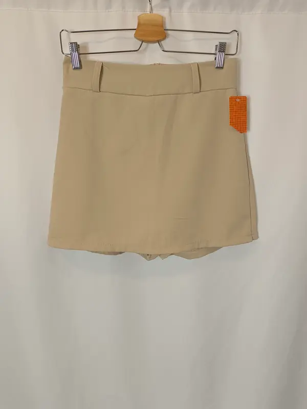 OTRAS. Falda pantalón beige. T M