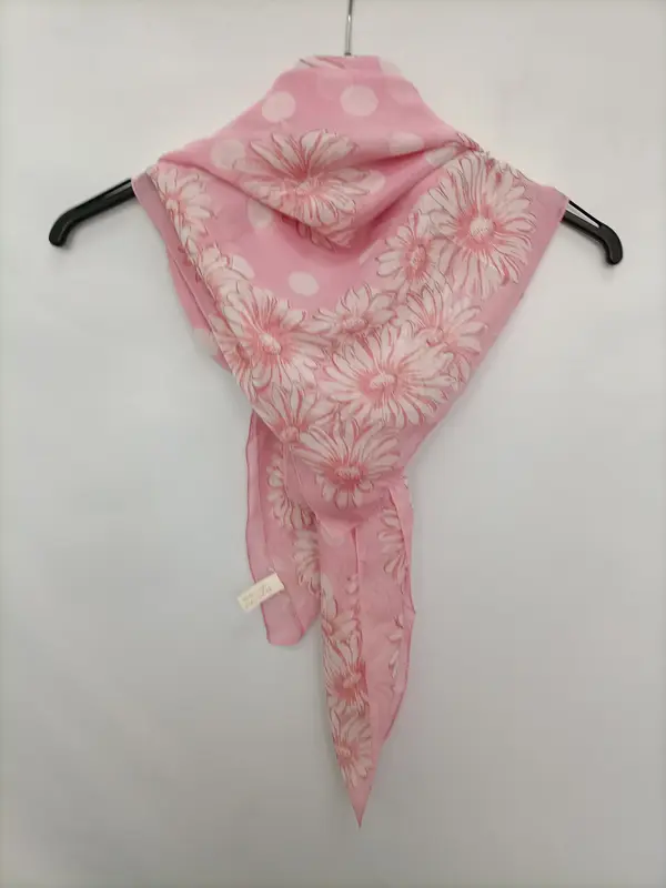 OTRAS. Fular rosa flores