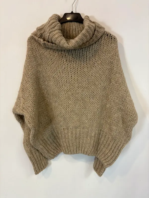 OTRAS. Jersey beige punto grueso. T S/M