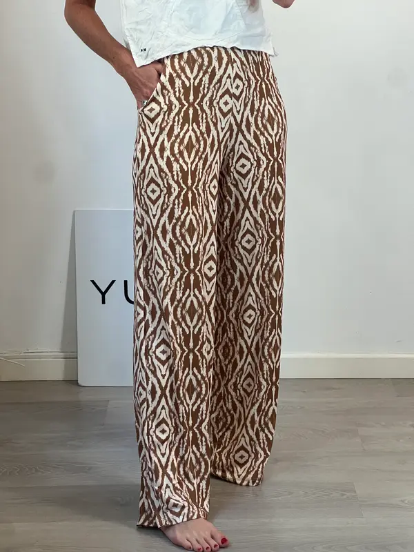 OTRAS. Pantalón beige detalles TU(s)