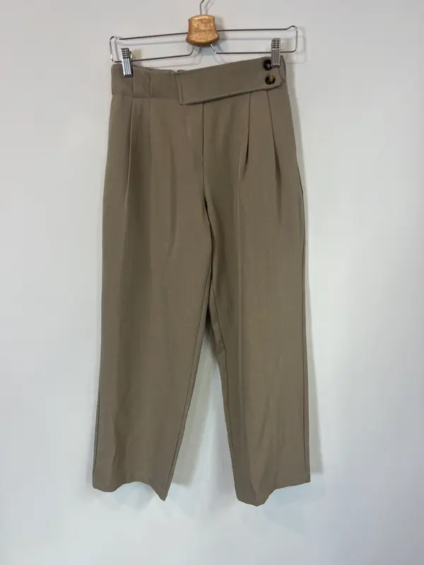 OTRAS. Pantalón beige fluido T.s