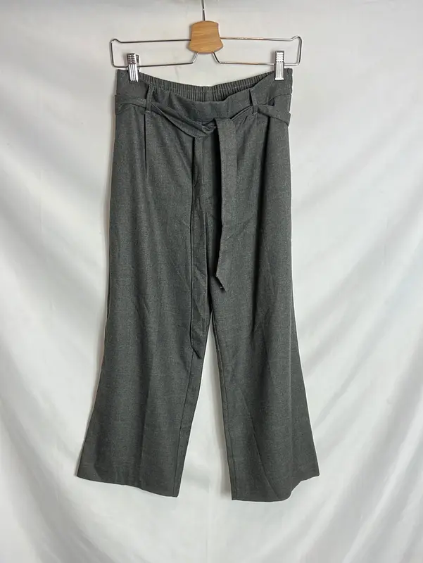 OTRAS. Pantalón gris oscuro culotte textura. T M