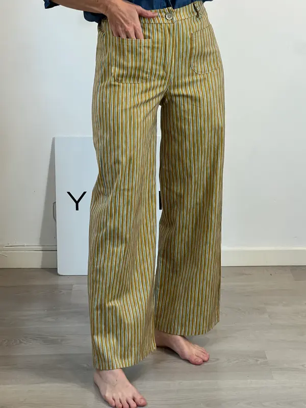 OTRAS. Pantalón pistacho rayas. T S
