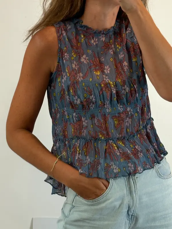 OTRAS. Top fluido espalda. (S)