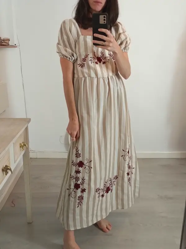 OTRAS. Vestido largo bordados. T S/M