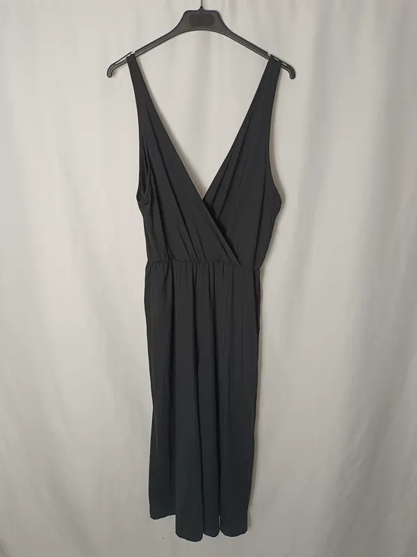 OYSHO. Mono culotte negro elástico T.m