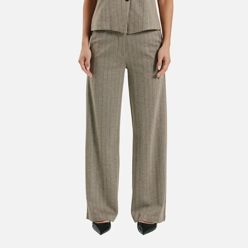 Pantalón ancho espiga - Freequent