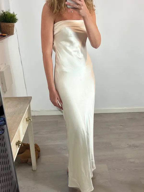 PAPPERMAYO.  Vestido beige satinado T.s