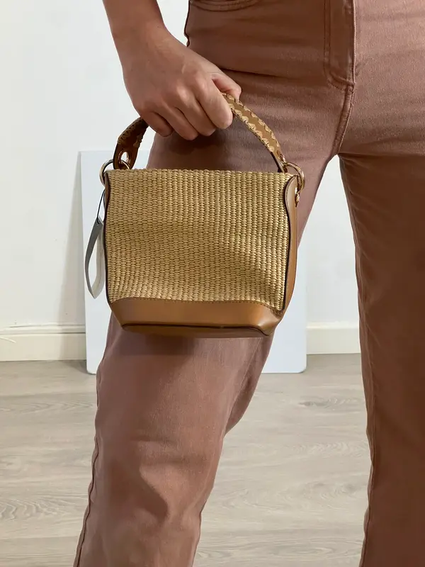 PARFOIS. Bolso mini rafia doble asa