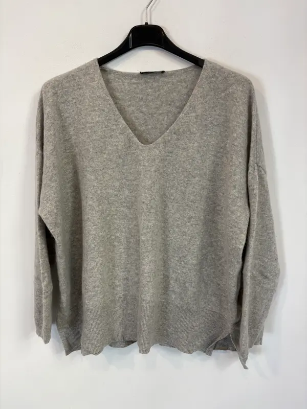 PARFOIS. Jersey gris cashmere cuello pico. T M