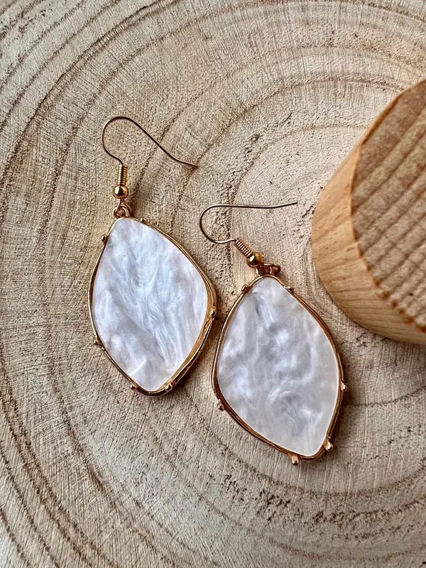 Pendientes Blanco y Dorado