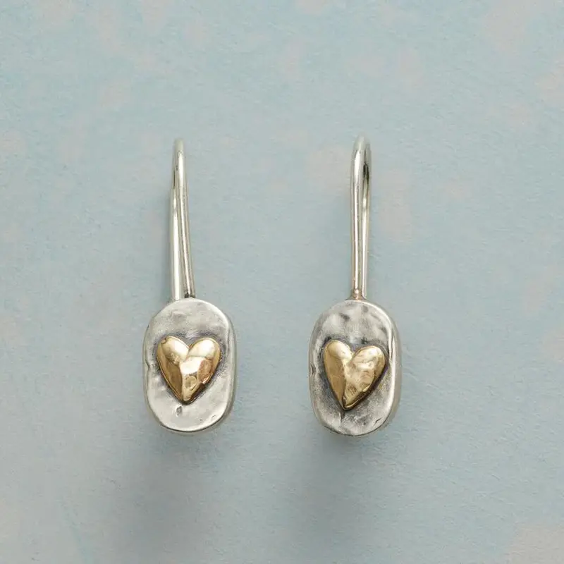 PENDIENTES CORAZÓN DORADO