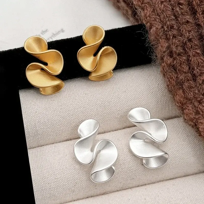 Pendientes de Flor en Plata y Oro 18K