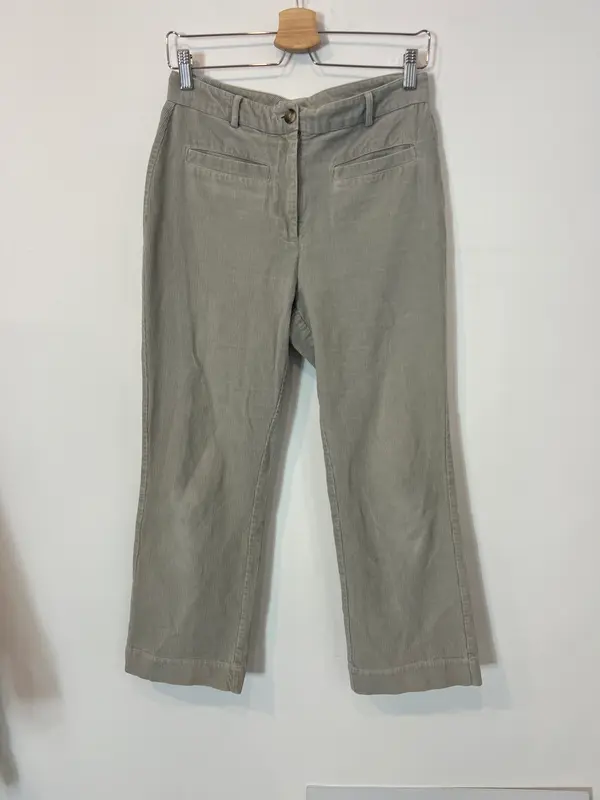 PETITE MENDIGOTE. Pantalón gris micropana. T 36