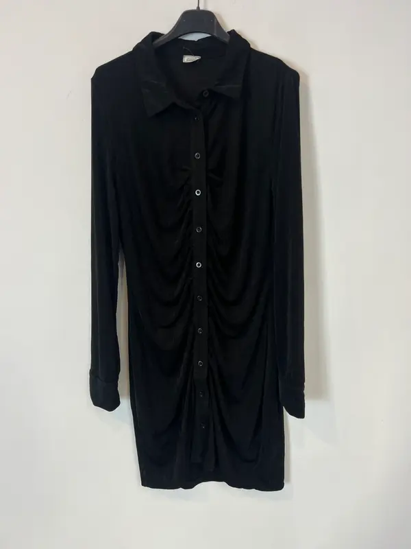 PIMKIE. Vestido negro fruncido. T L/XL