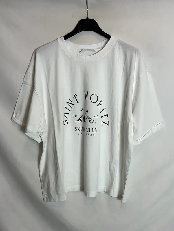PRIMARK. Camiseta blanca letras. T L
