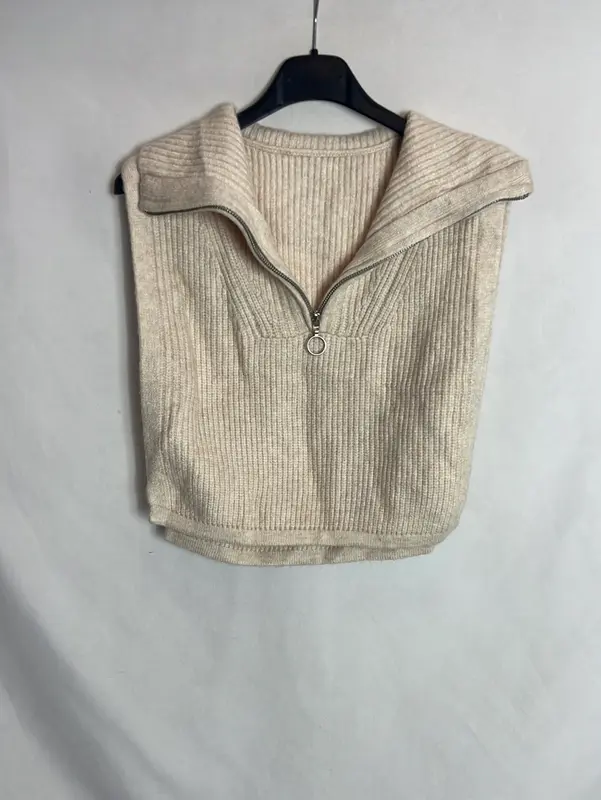 PRIMARK. Cuello punto beige efecto chaleco . T S/M
