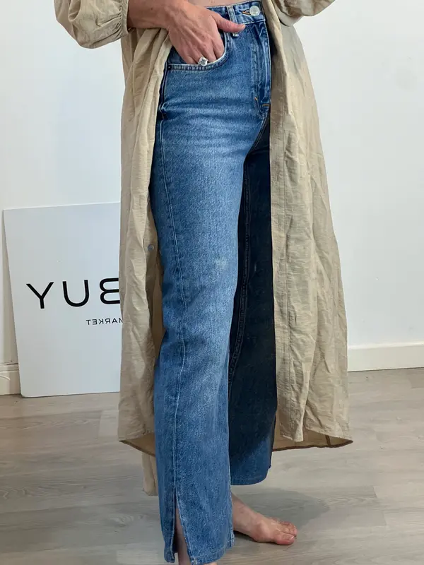 PULL&BEAR. Denim recto aberturas. T 36