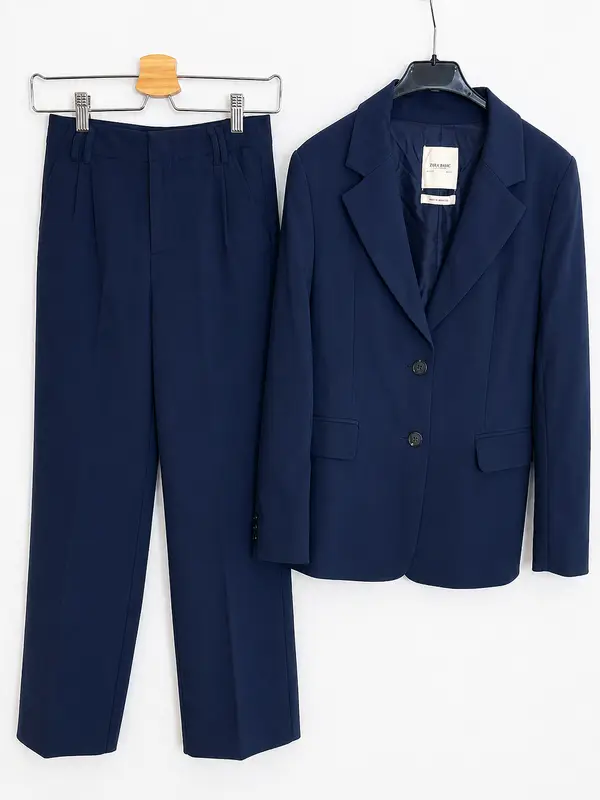 PULL&BEAR. Total look azul T.xs