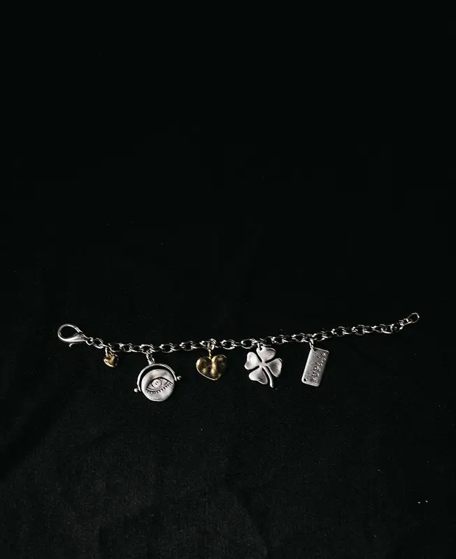 Pulsera charms oro Imiloa