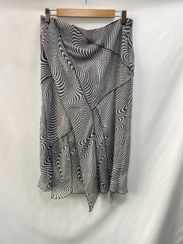 PURIFICACIÓN GARCÍA.Falda midi estampada T.42