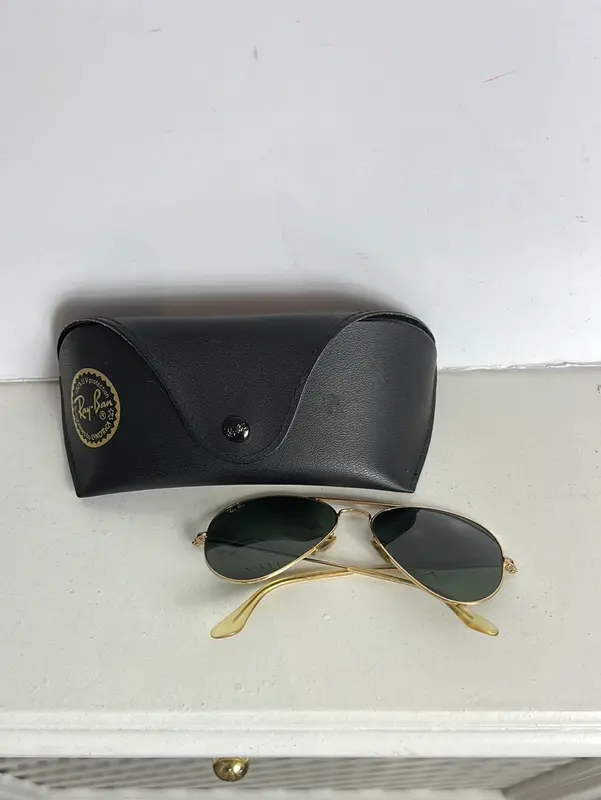 RAYBAN. Gafas estilo piloto cristal verde