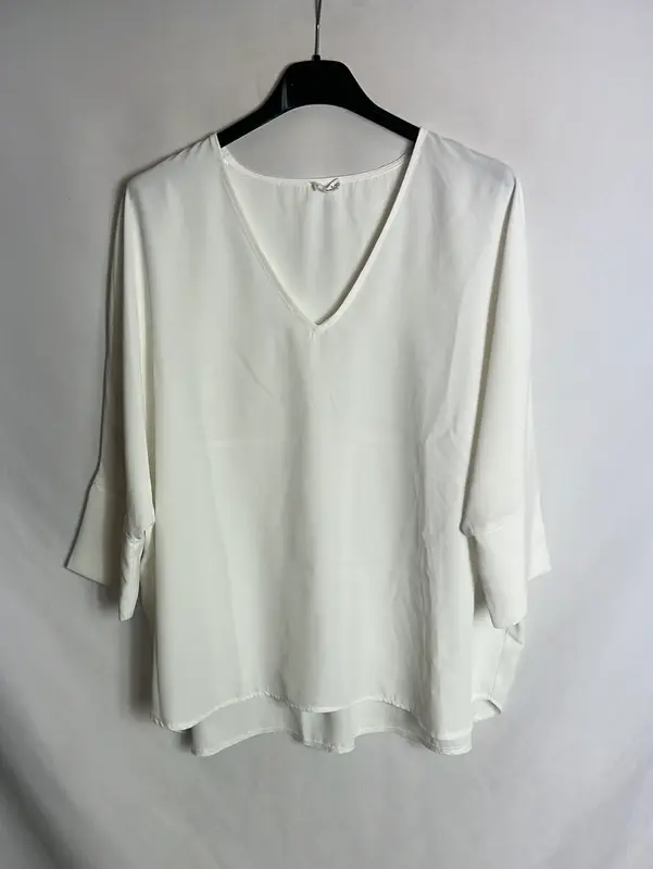 RENATTA&GO . Top blanco fluido . TU (s)