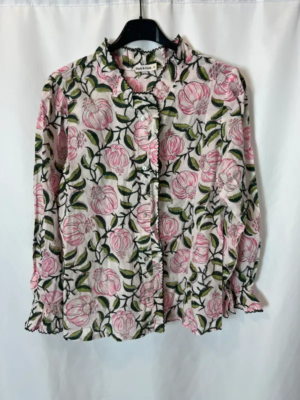 ROCK&GOLD. Blusa flores rosas T.s