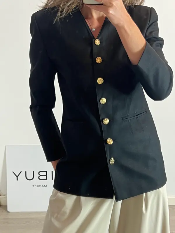 ROSSY. Chaqueta negra vintage T.38