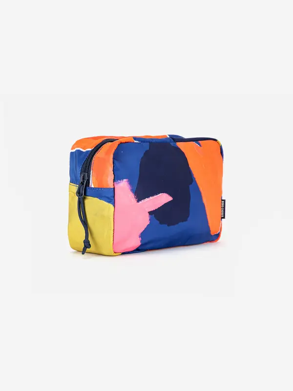 sb126ak025 Blooming color canvas pouch