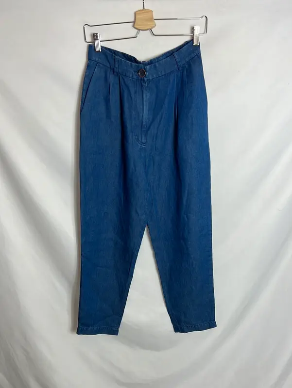SESSÚN. Pantalón denim fluido estilo chino. T 36