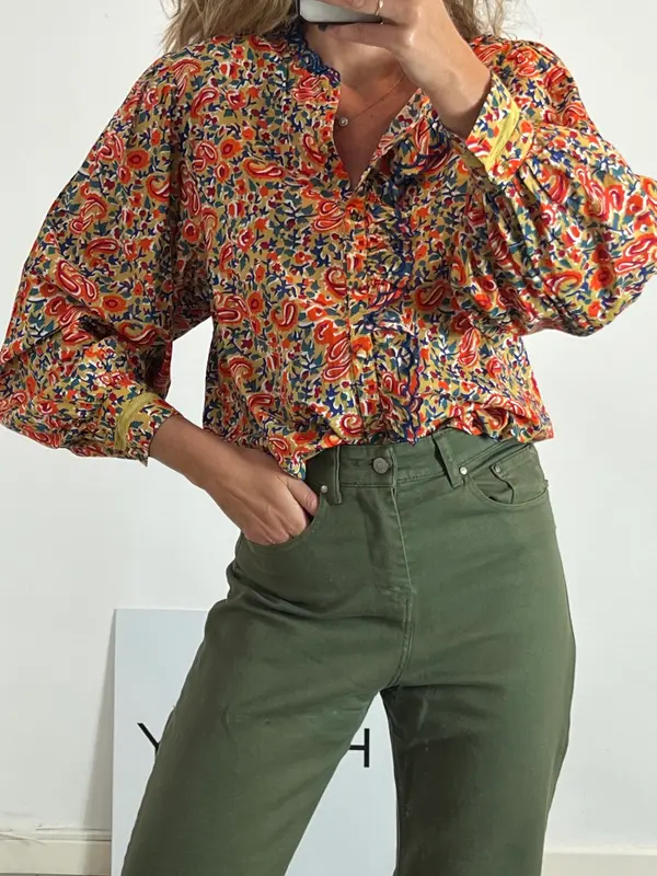 SEZANE. Blusa estampada naranjas T.40