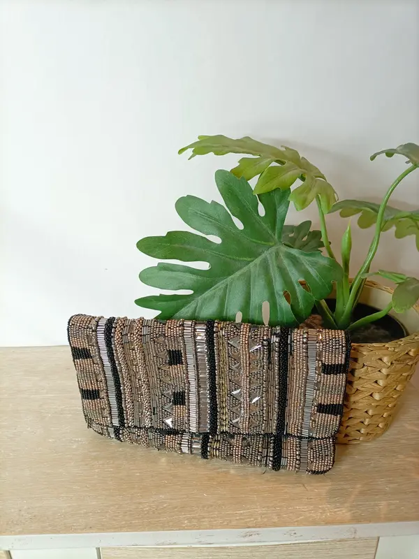 SFERA. Bolso abalorios