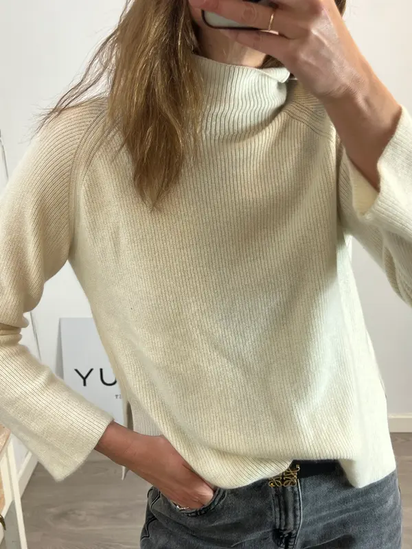 SHON MOTT. Jersey cashmere beige claro. T 1(S)