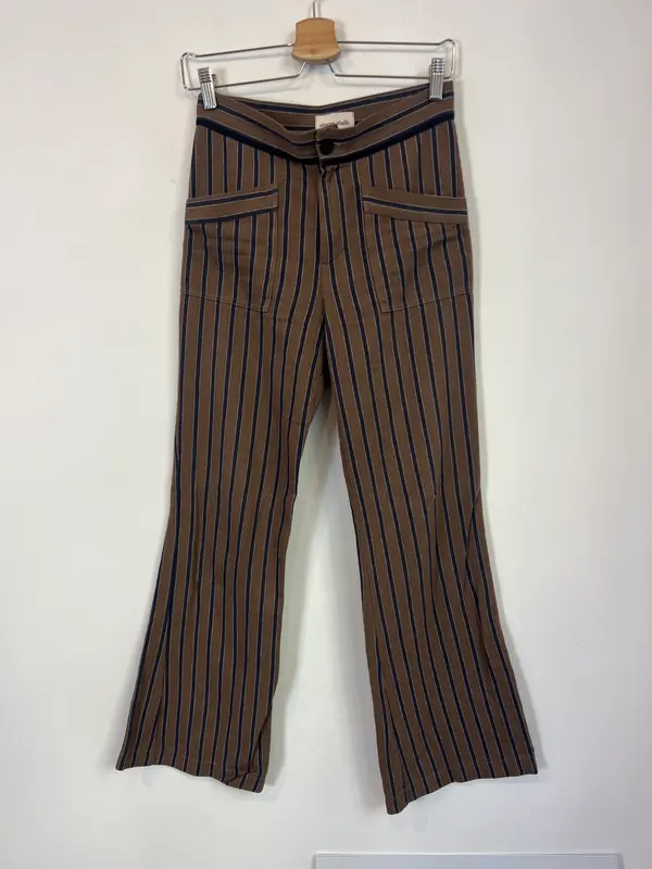 SIMONA STUDIO. Pantalón marrón rayas T.36