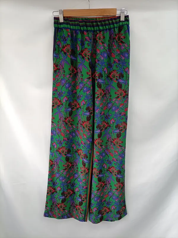 SISLEY. Rayas y flores talla S