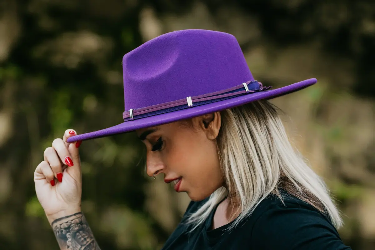 Sombrero Atenea Morado