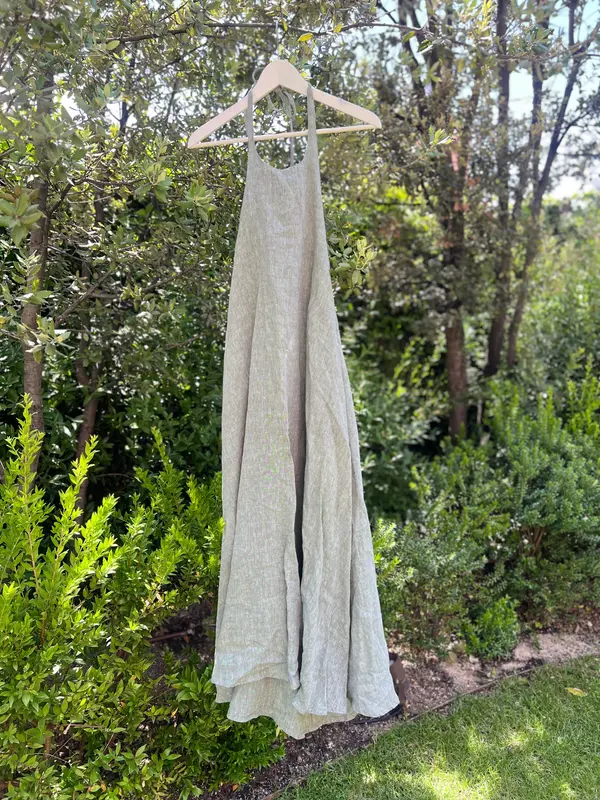 SON FINESTRA MENORCA. Vestido largo lino verde jaspeado. TU (S/M)