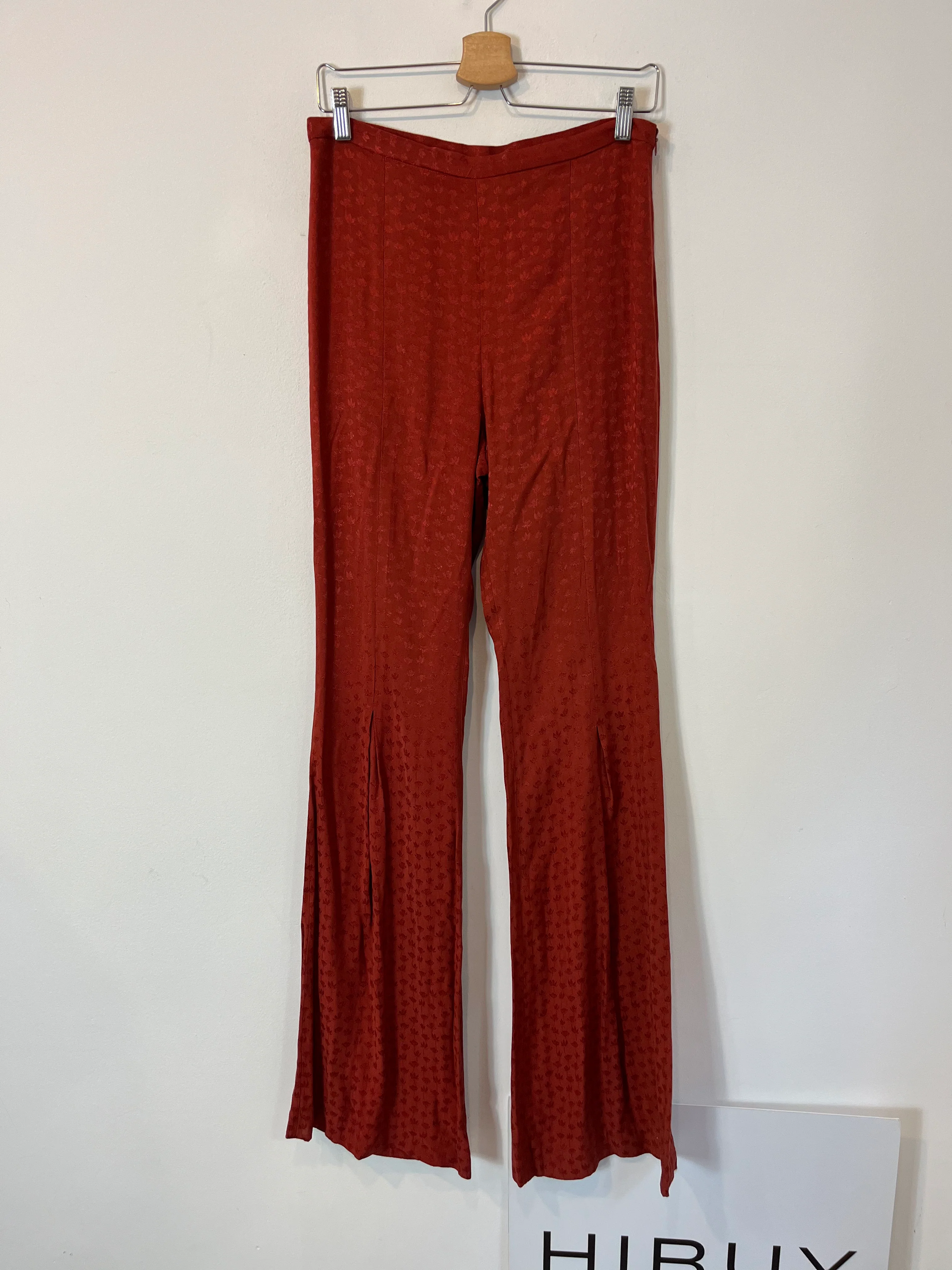 SOPHIE&LUCIE. Pantalón campana bordado. T.40