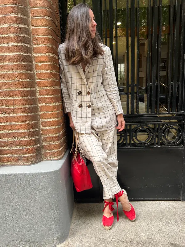 SOPHIE & LUCIE. Traje de chaqueta beige mezcla