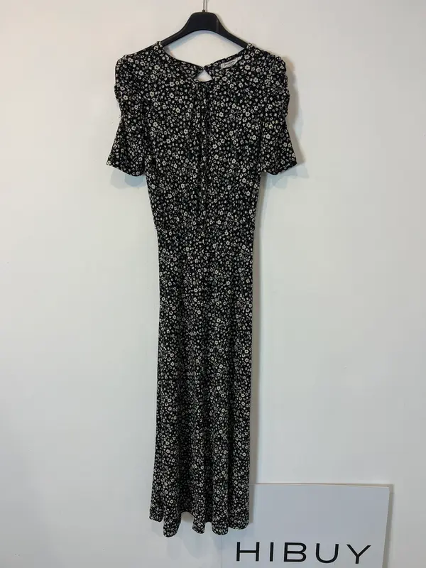 STRADIVARIUS. Vestido largo punto elástico flores. T S