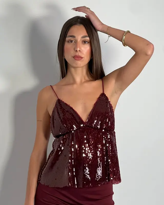 Top escote pico lentejuelas
