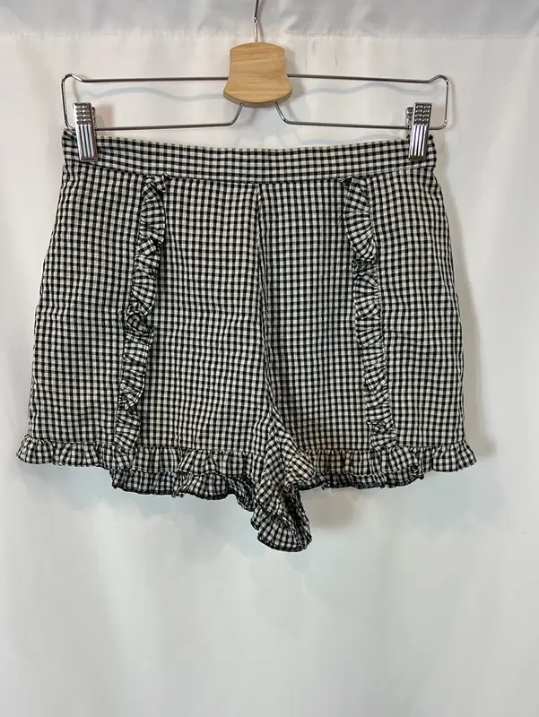 TOPSHOP. Pantalón corto cuadros vichy. T 38