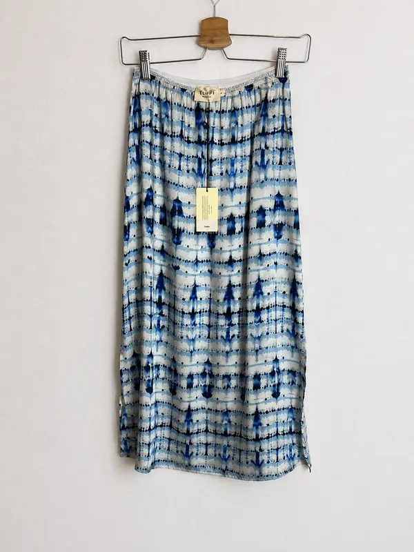 TOUPY. Falda midi fluida tie  dye. T S