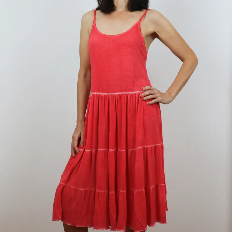 Vestido de tirantes color coral
