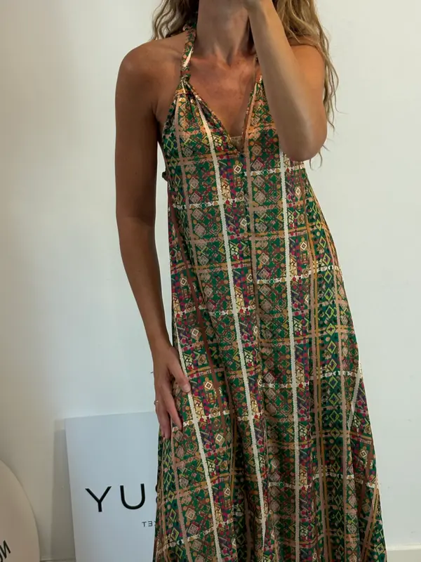 Vestido largo atado al cuello colores