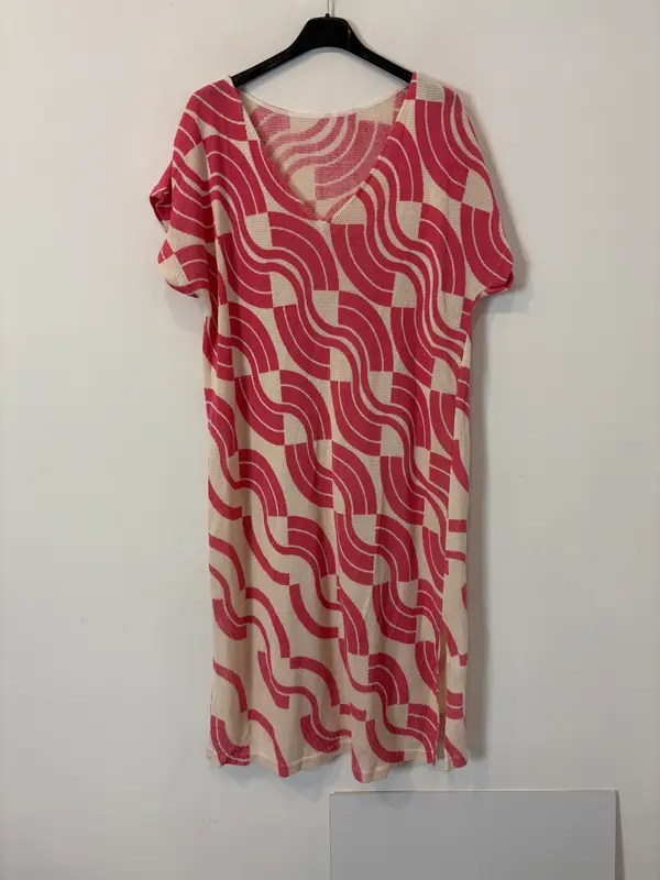 Vestido midi estampado calado